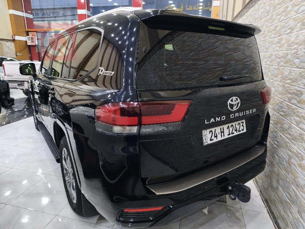 تويوتا لاندكروزر